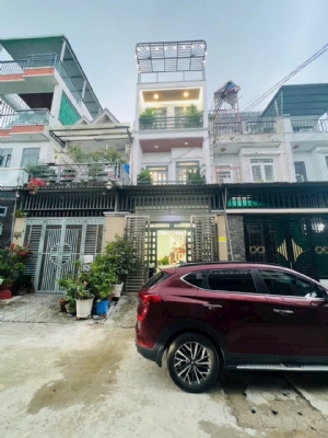 NHÀ SHR RẺ NHẤT KHU VỰC QUẬN 12 - CÓ 4 PHÒNG NGỦ - ĐƯỜNG XE HƠI 8M